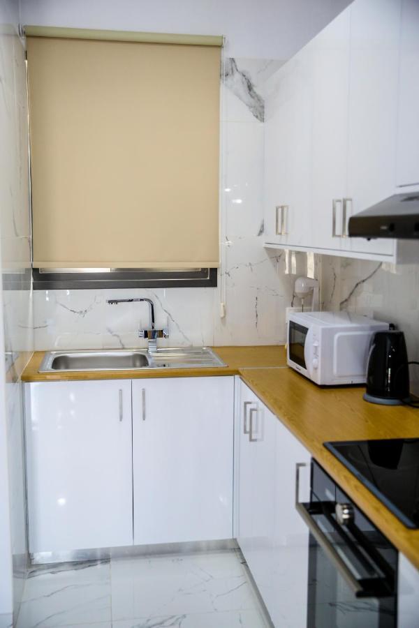 Sea Side Appartment In Kato Paphos מראה חיצוני תמונה