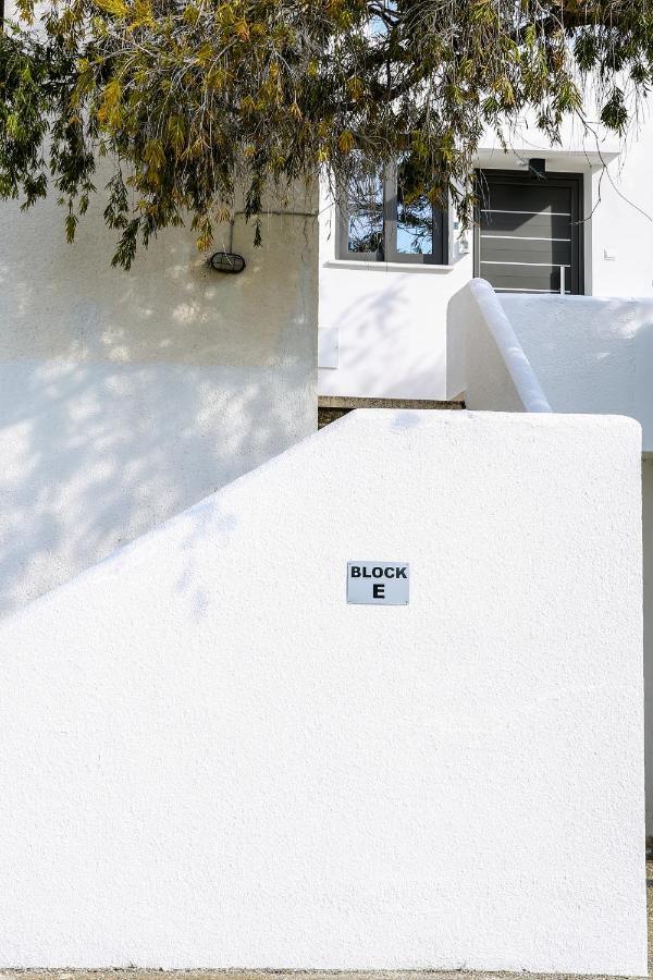 Sea Side Appartment In Kato Paphos מראה חיצוני תמונה
