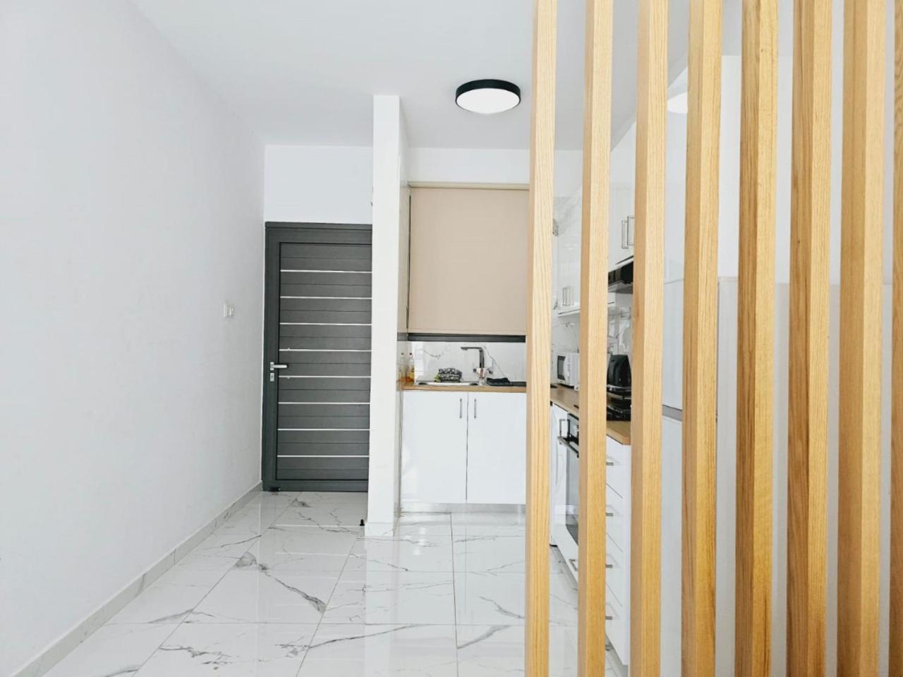 Sea Side Appartment In Kato Paphos מראה חיצוני תמונה
