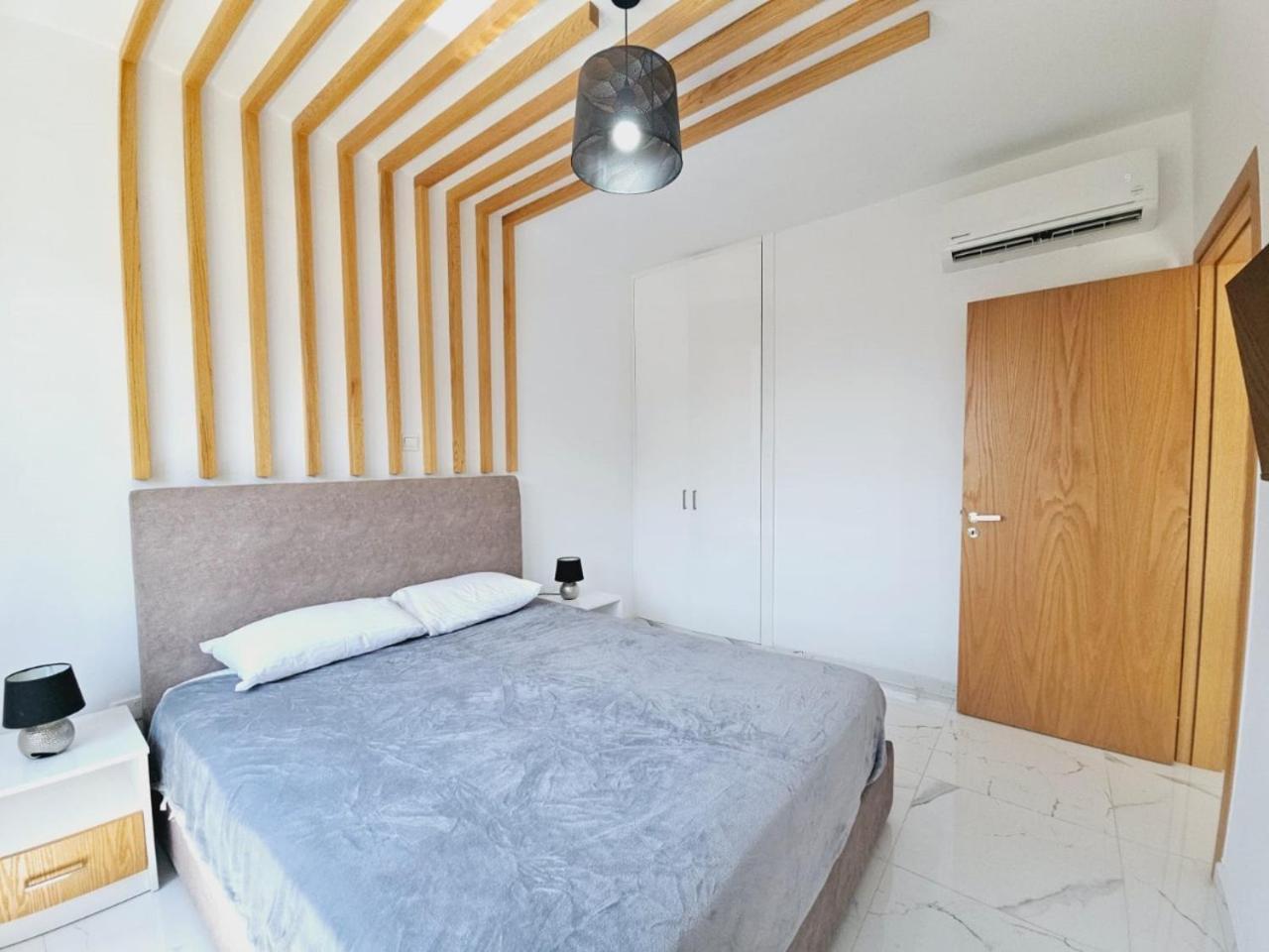Sea Side Appartment In Kato Paphos מראה חיצוני תמונה